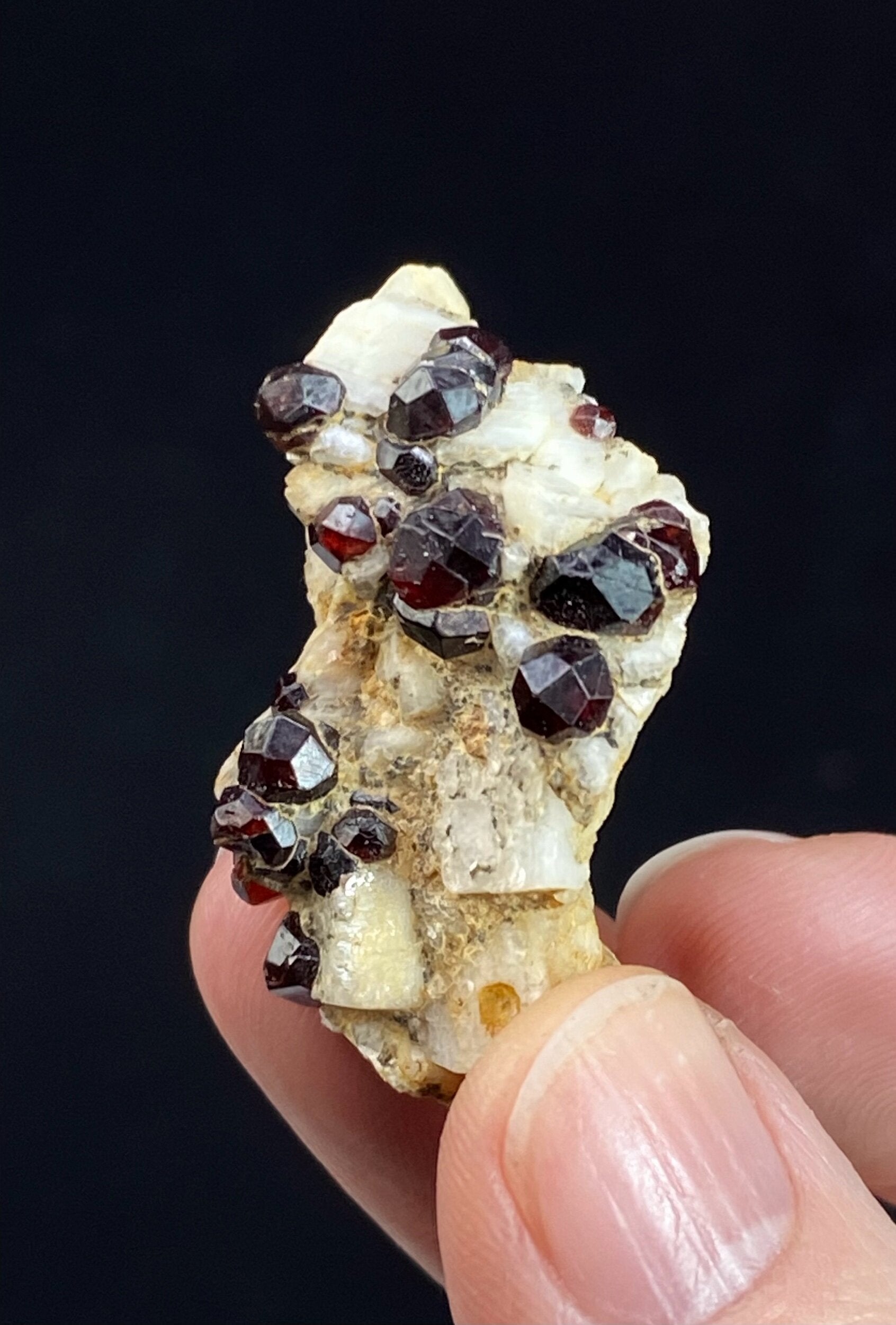 Garnets on Feldspar Matrix from Afghanistan