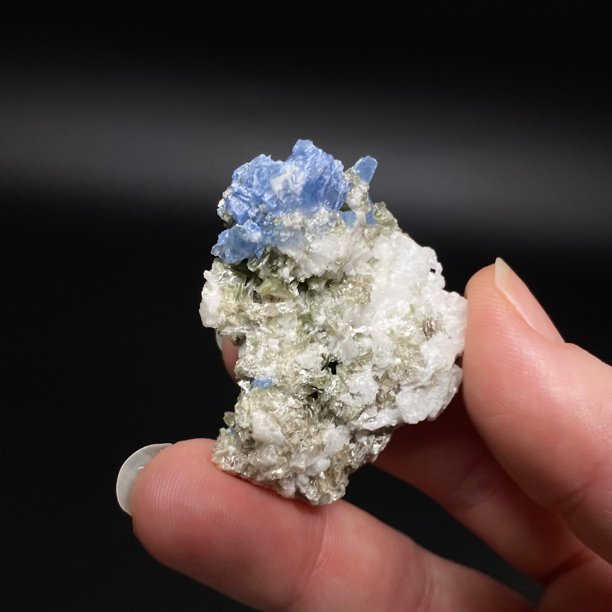 Blue Alkali Beryl Aquamarine with Muscovite Mica and Feldspar, Shigar Valley, Gilgit Baltistan, Pakistan