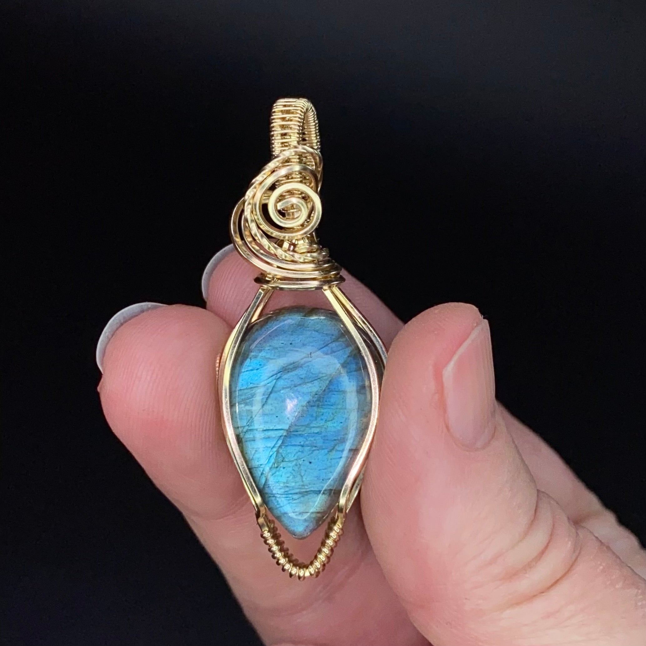 Labradorite & 14k Gold Filled Wire Wrapped Pendant