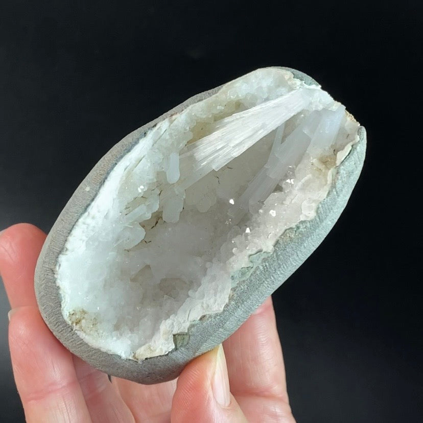 Scolecite with Apophyllite, Stilbite & Mordenite in Trimmed Basalt Geode Pocket