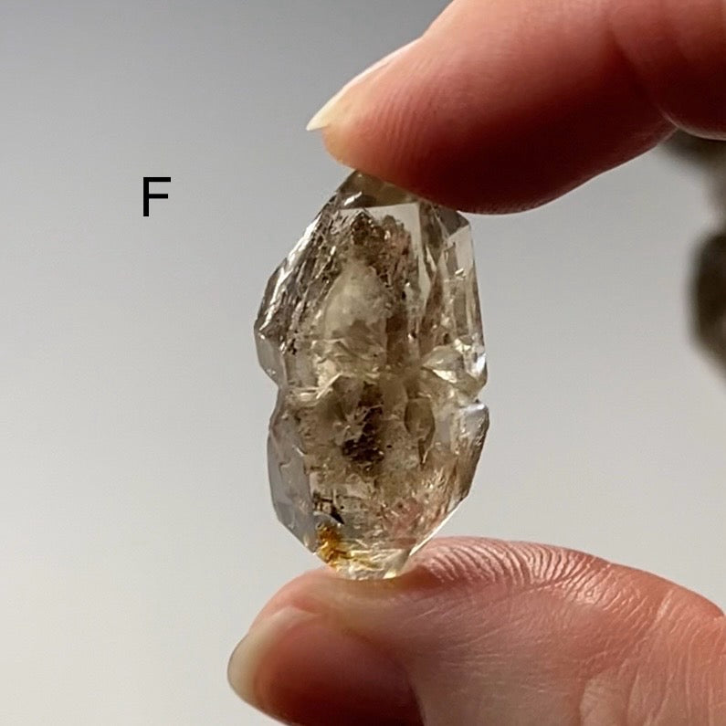 Large Petroleum Quartz Crystal with Fluorescence, Balochistan, Pakistan