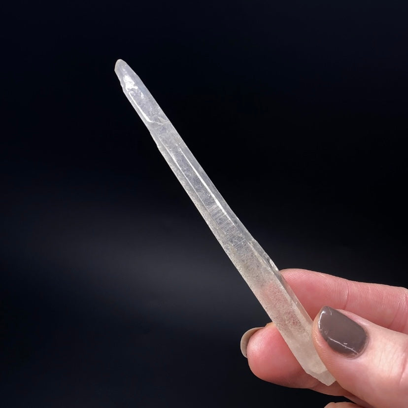 Tapered Laser Quartz Crystal with Macromosaic Markings, Corinto, Minas Gerais, Brazil