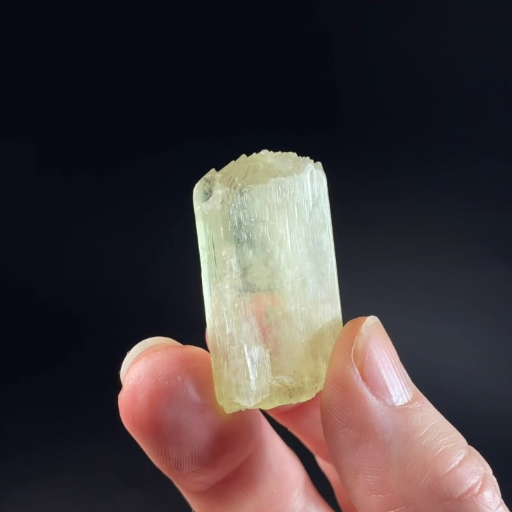 Yellow Spodumene Triphane Crystal Fluorescent Yellow Kunzite