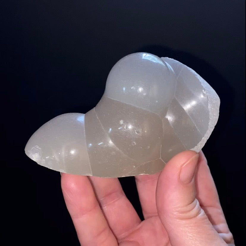 Botryoidal Chalcedony Formed in Basalt Vesicle – Maharashtra, India