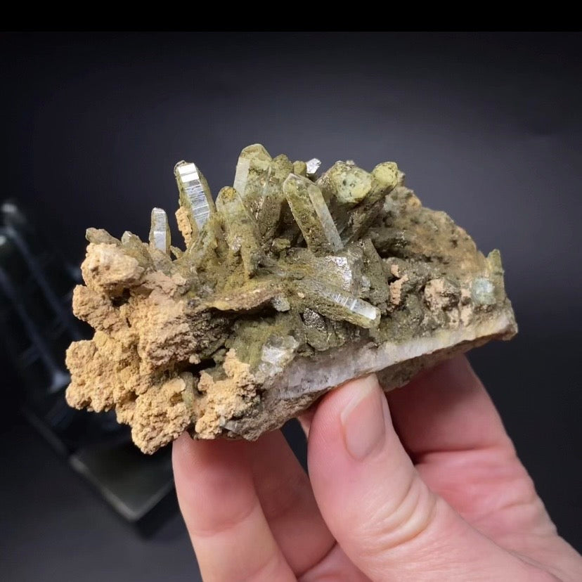 Chlorite Included Quartz Cluster