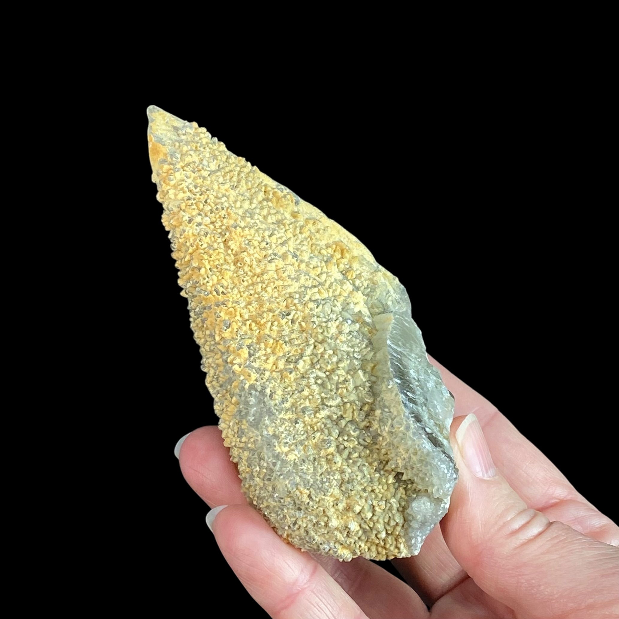 Scalenohedral Dog Tooth Calcite Crystal