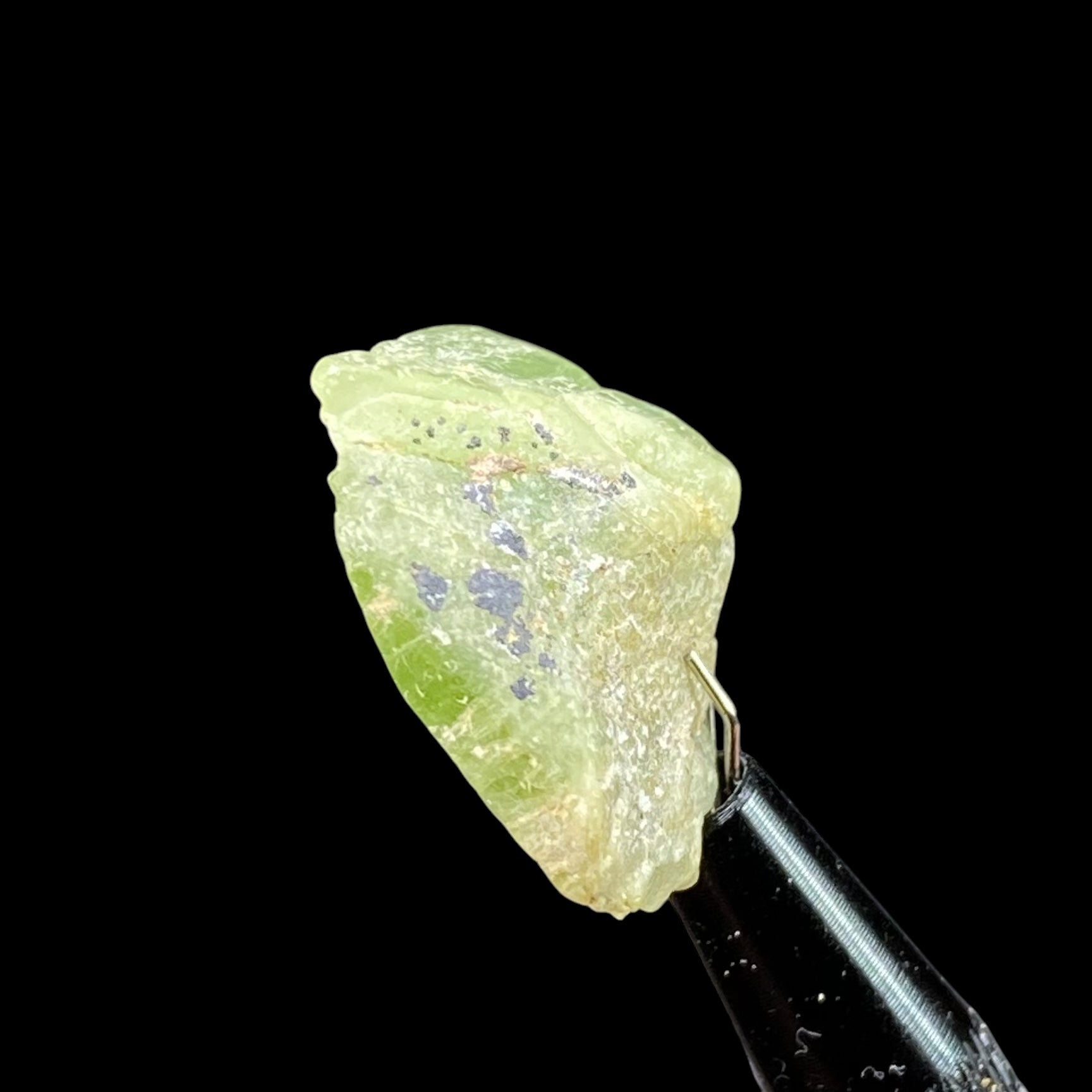 Terminated Peridot Crystal from Kohistan, Pakistan