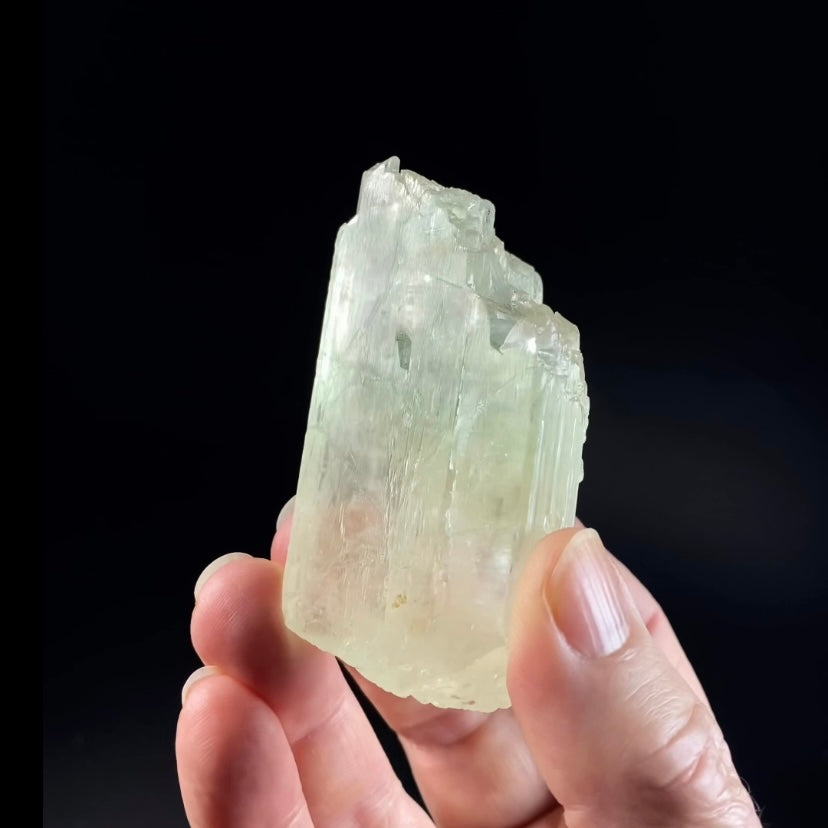 Yellow Spodumene Triphane Crystal Fluorescent Yellow Kunzite