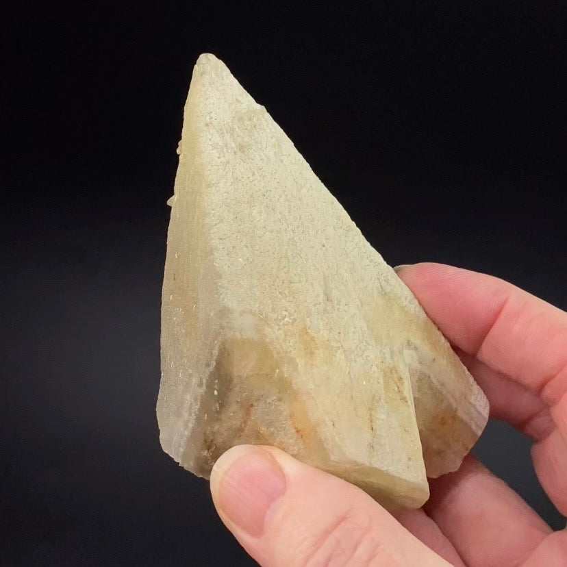 Scalenohedral Dog Tooth Calcite Crystal from Pakistan