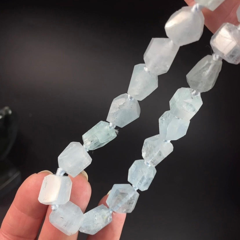 Polished Aquamarine Crystal Knotted Necklace