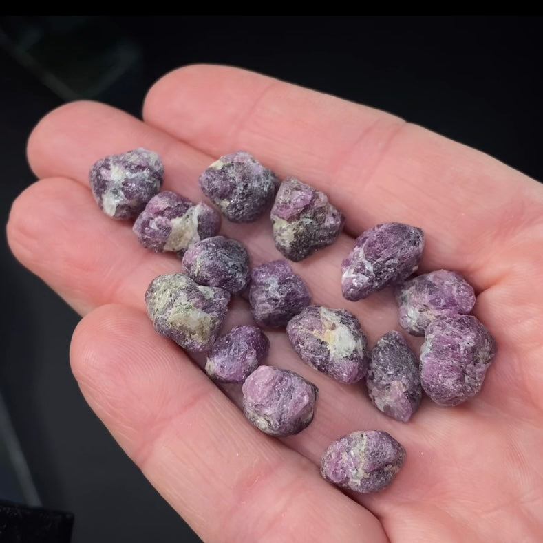 Pink Raw Corundum Ruby Sapphire Crystal 20 Gram Lot from Kashmir, Pakistan