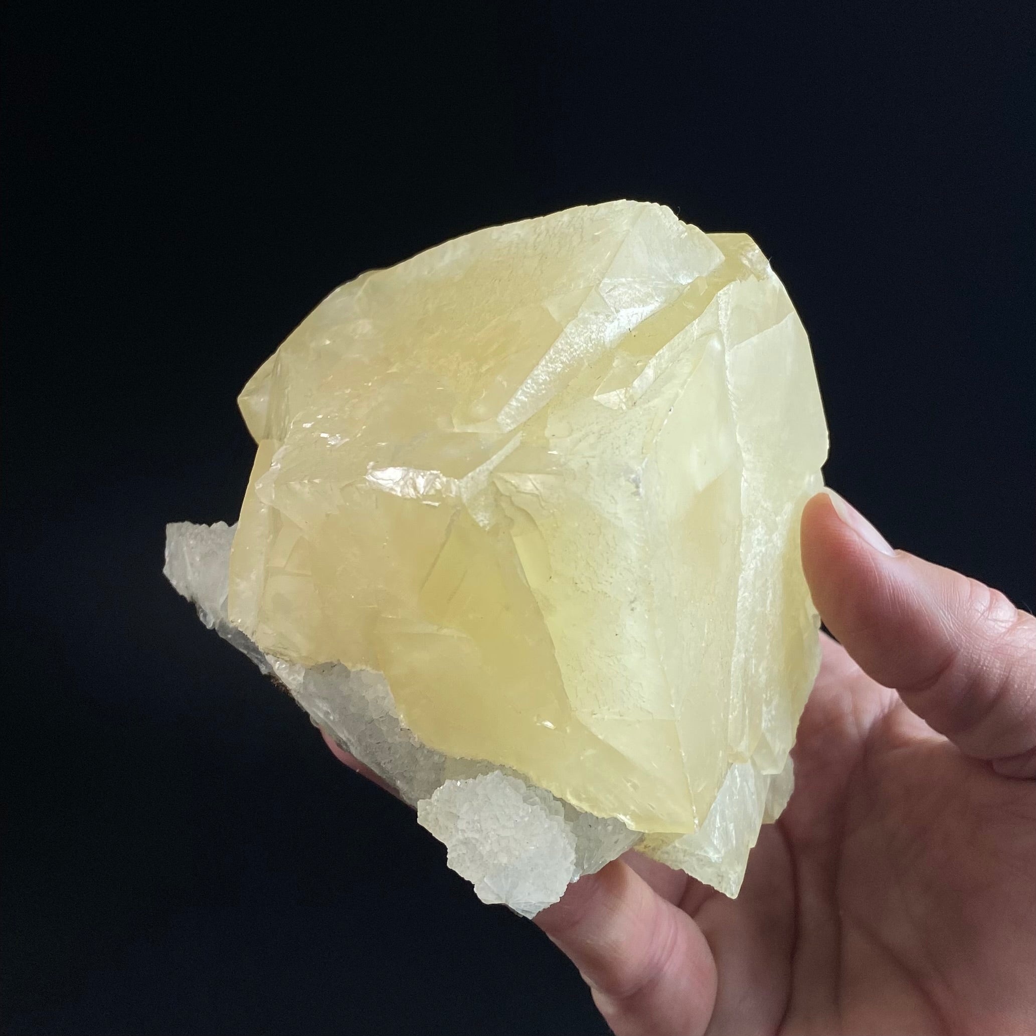 Yellow Rhombic Calcite Cluster with Chalcedony on Basalt Matrix Remnant