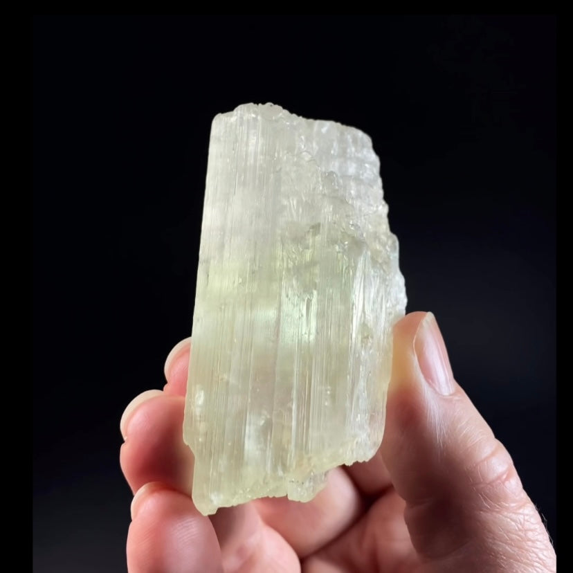 Yellow Spodumene Triphane Crystal Fluorescent Yellow Kunzite