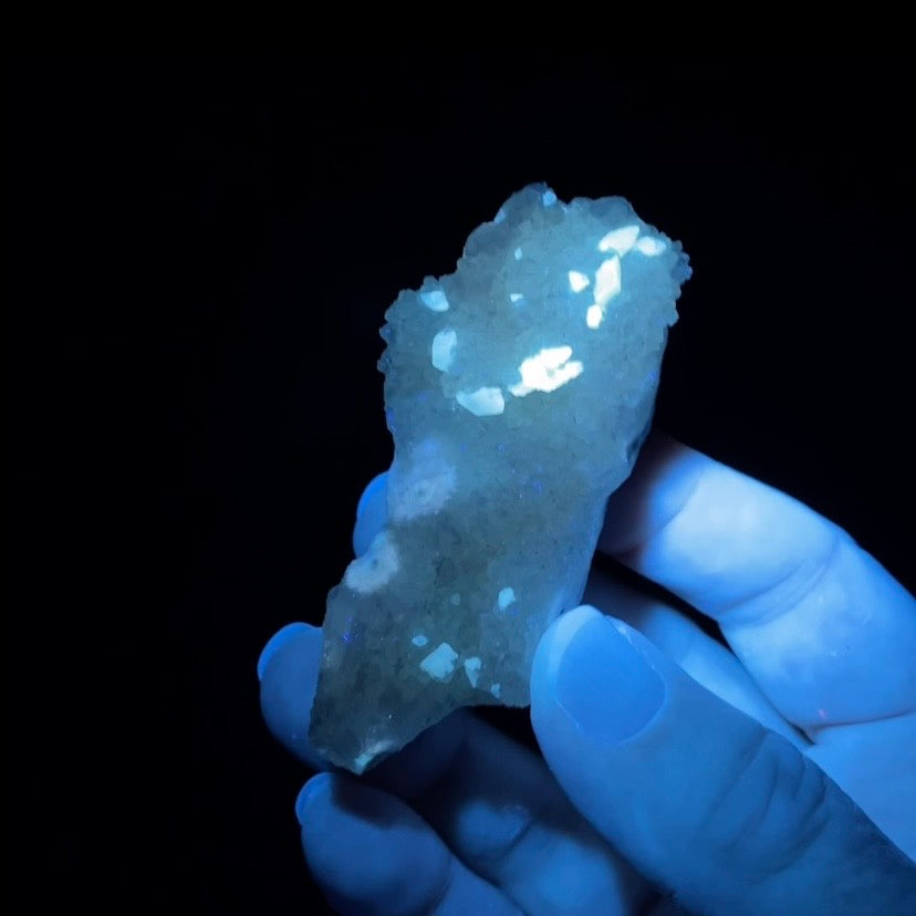Phosphorescent Golden Honey Calcite Crystals on Druzy Quartz in Basalt Pocket