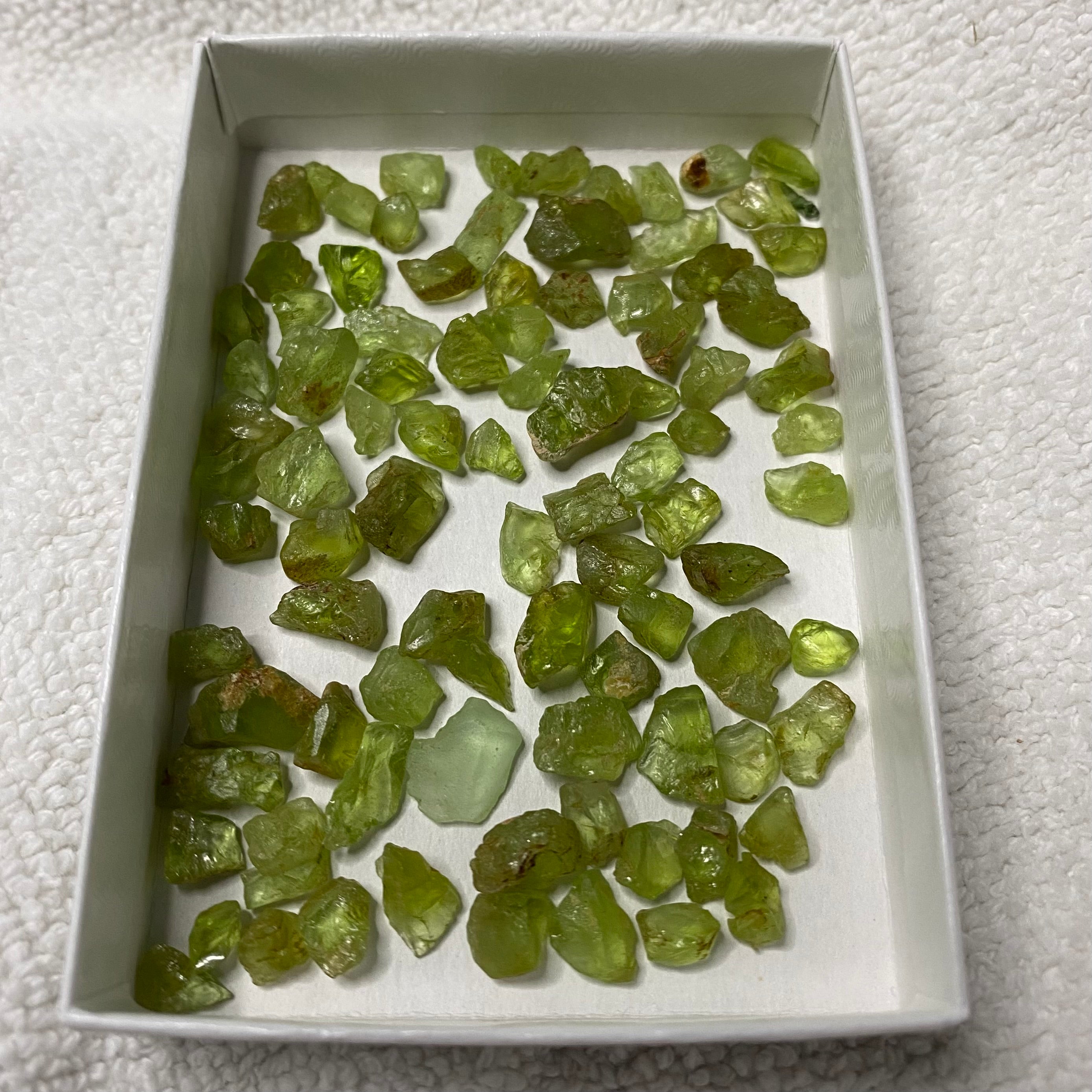 Lot of Green Peridot Crystals - Loose Gemstones