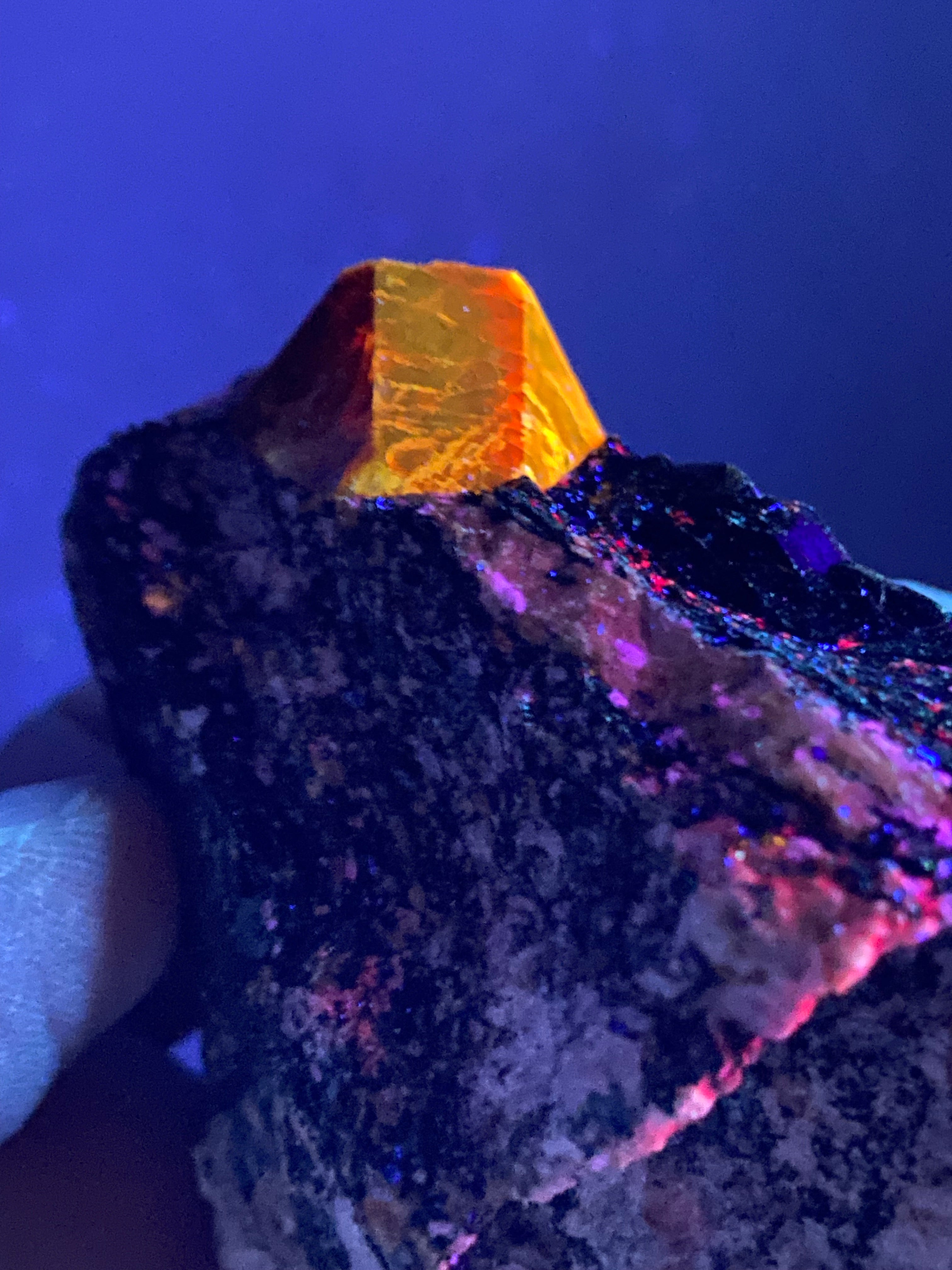 Zircon Crystal with Fluorescent Apatite Inclusions, on Biotite Matrix, Astore Valley, Pakistan