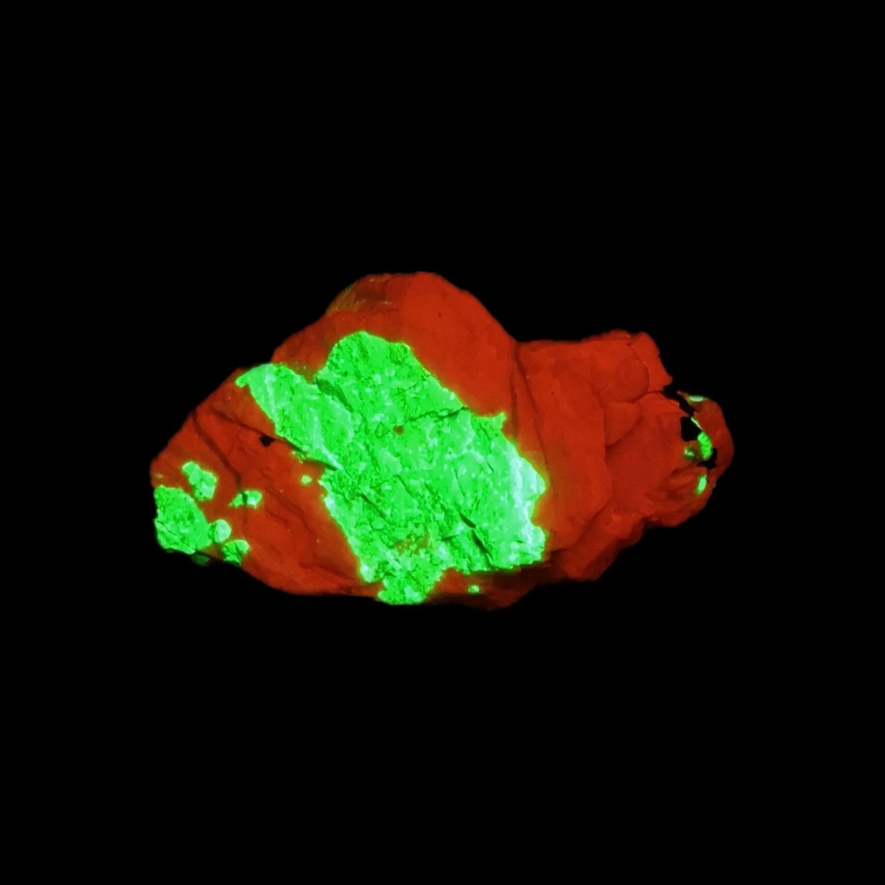 Willemite, Calcite & Franklinite Specimen with Unique Pattern