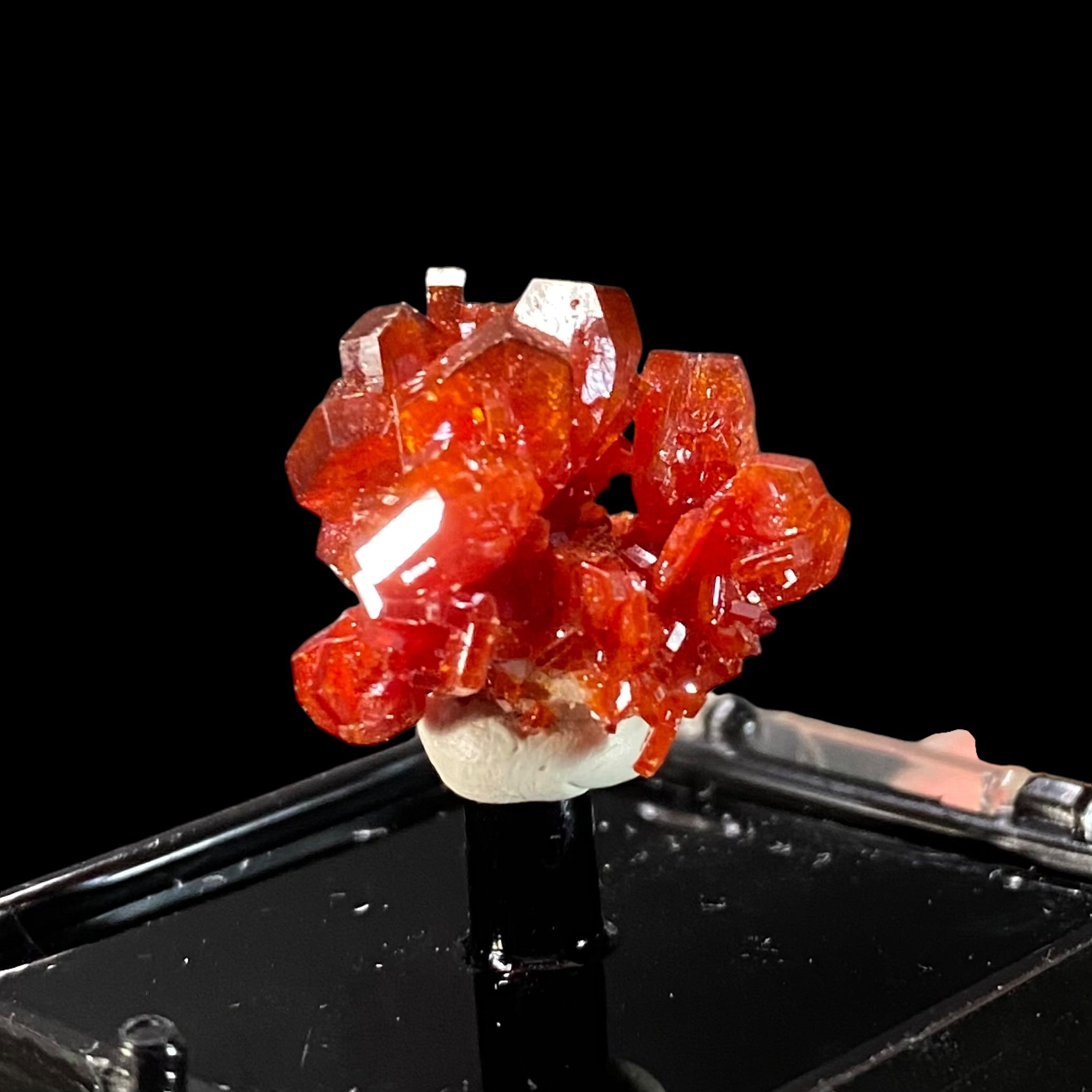 Gemmy Vanadinite Thumbnail Size Cluster in Perky Box