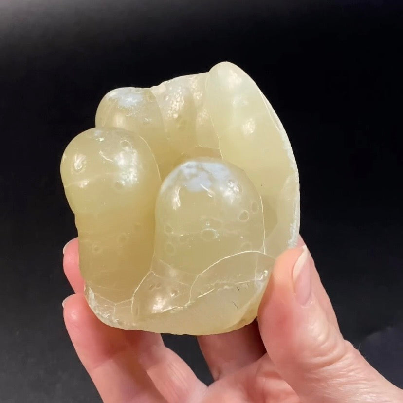 Botryoidal Chalcedony with Vertical Columns – Maharashtra, India