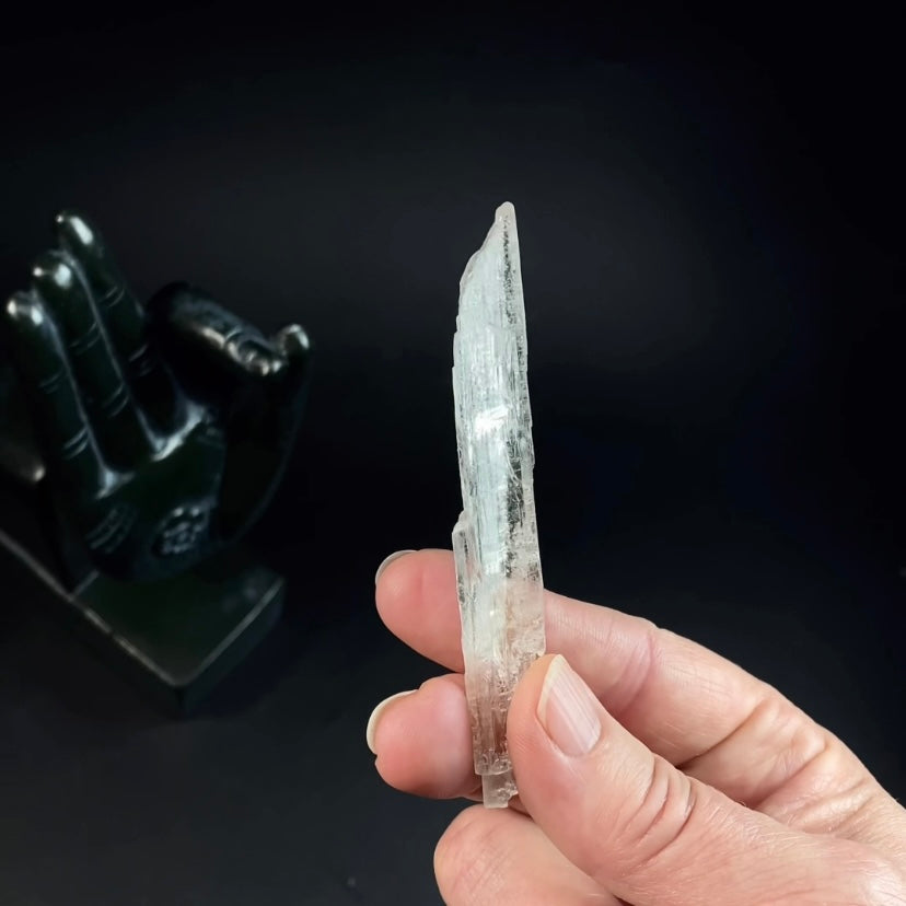 Natural Etched Spodumene Crystal Blade Clear Kunzite, Triphane from Minas Gerais, Brazil