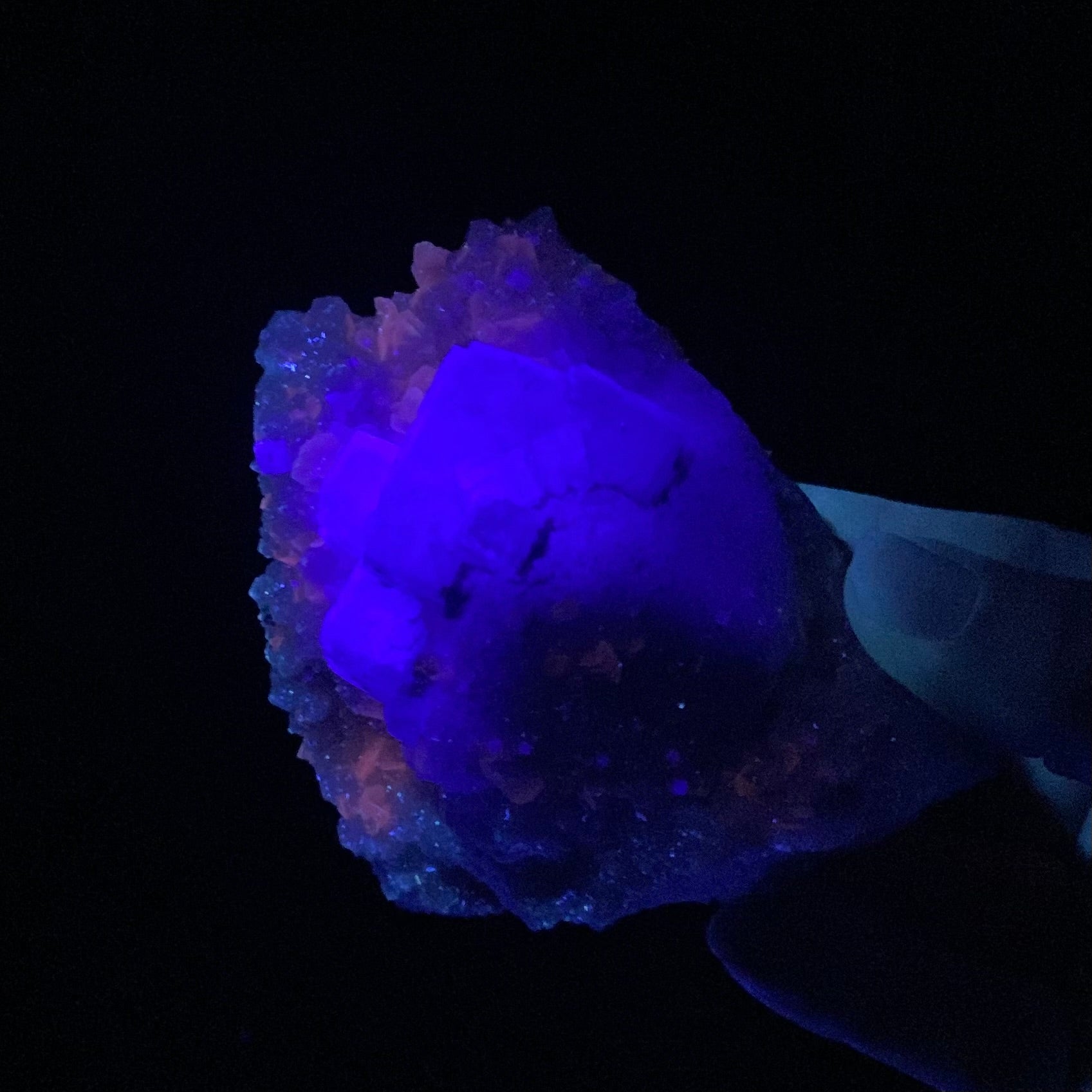 Blue Porcelain Fluorite Cluster with Quartz and Calcite, Yaogangxian Mine