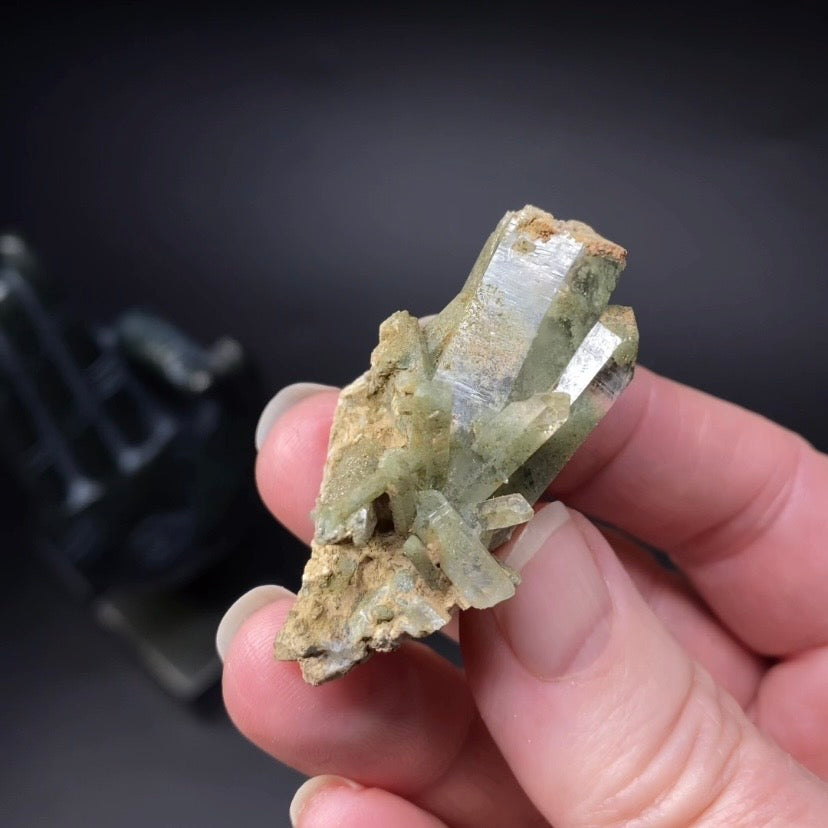 Chlorite Included Quartz Cluster