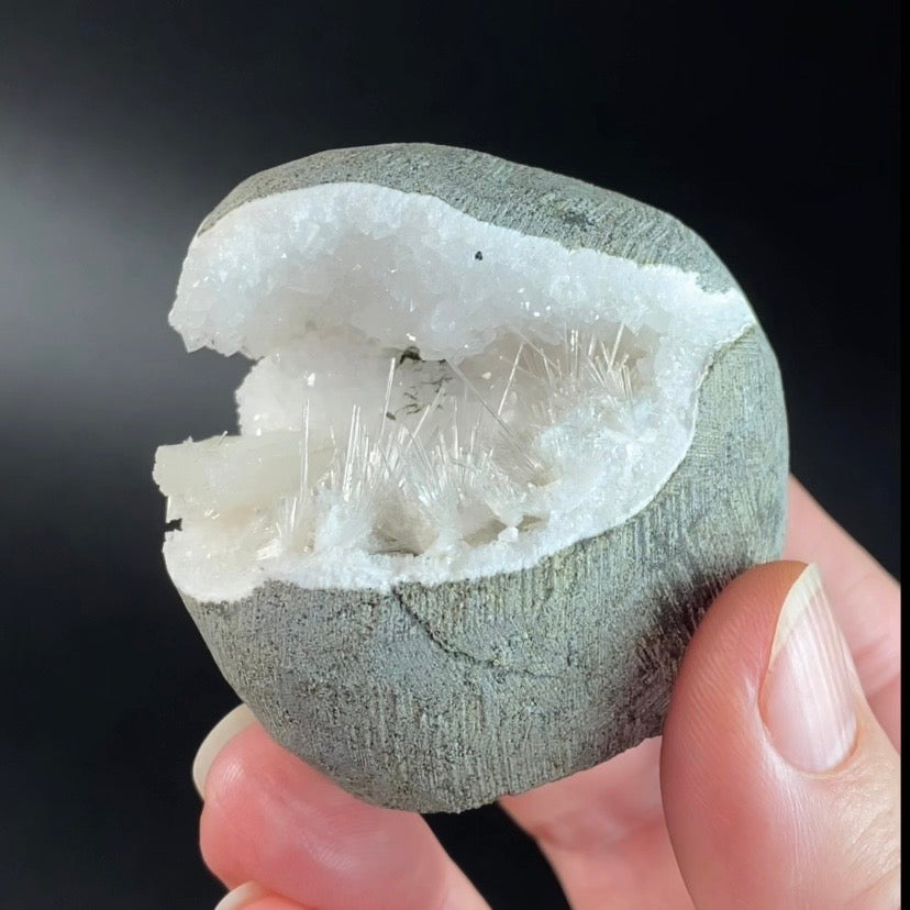 Scolecite Spray with Apophyllite & Stilbite in Trimmed Basalt Geode Pocket