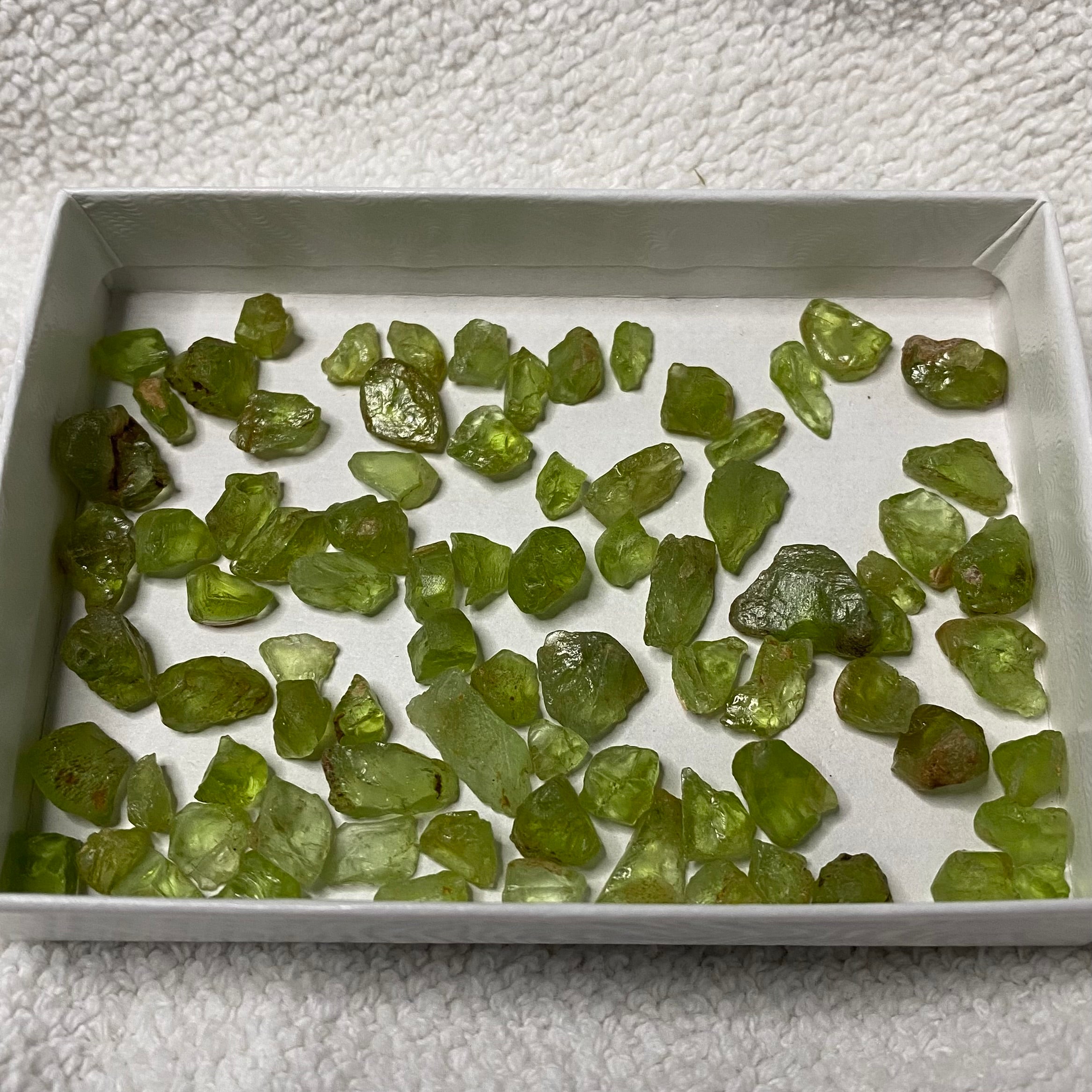 Lot of Green Peridot Crystals - Loose Gemstones