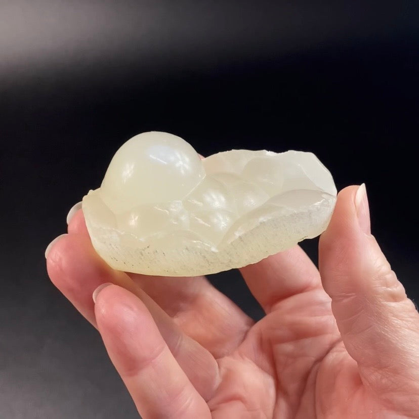 Botryoidal Chalcedony – Large Dome Formation – Maharashtra, India