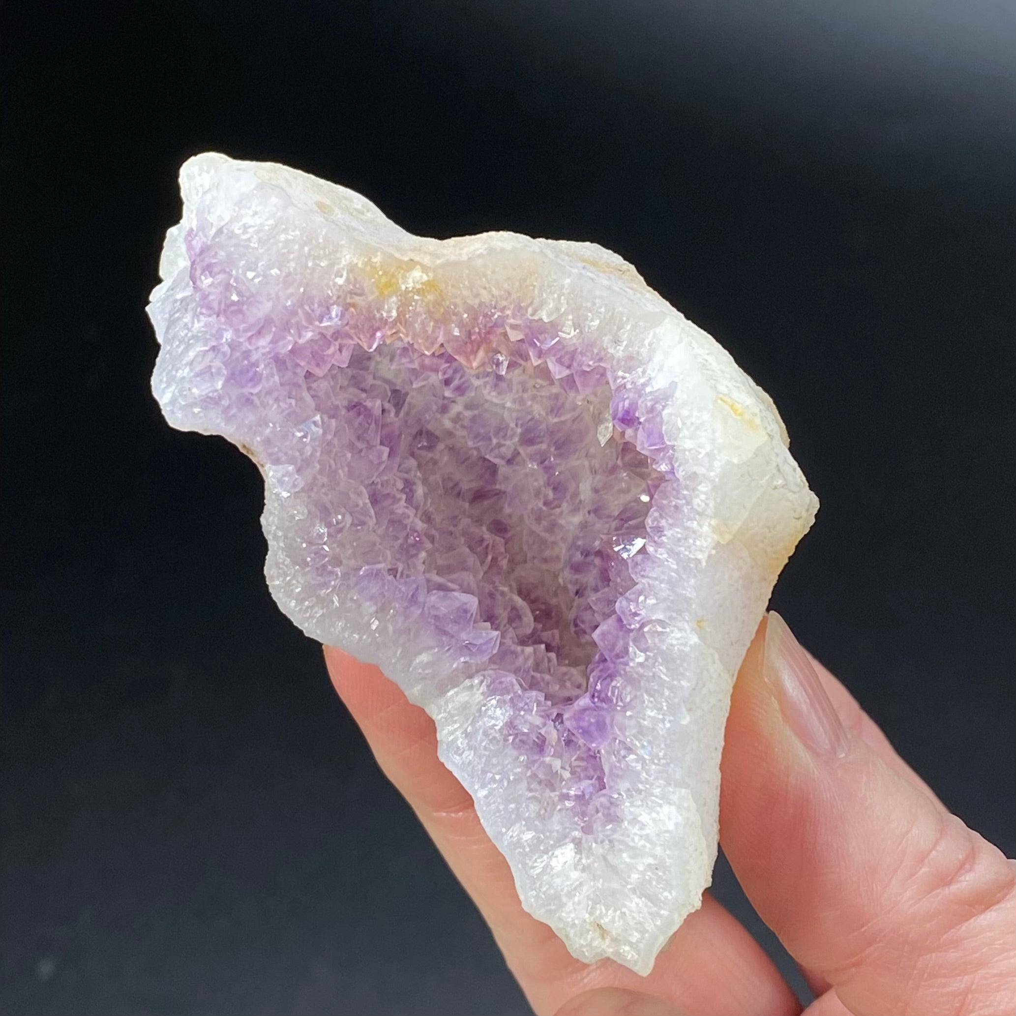 Complete Purple Amethyst Geode from Maharashtra, India