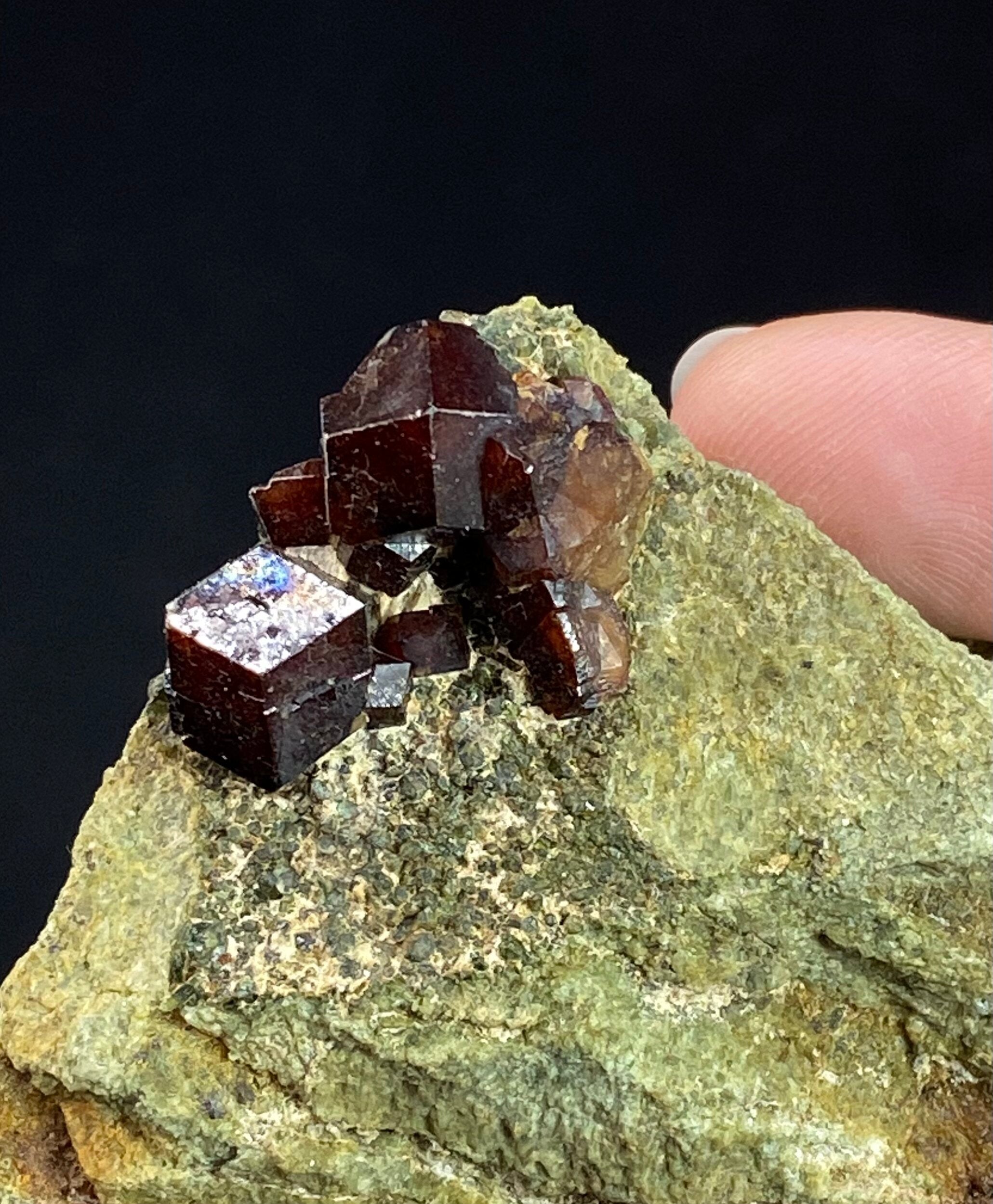 Garnets with Minor Diopside on Metamorphic Matrix from Afghanistan