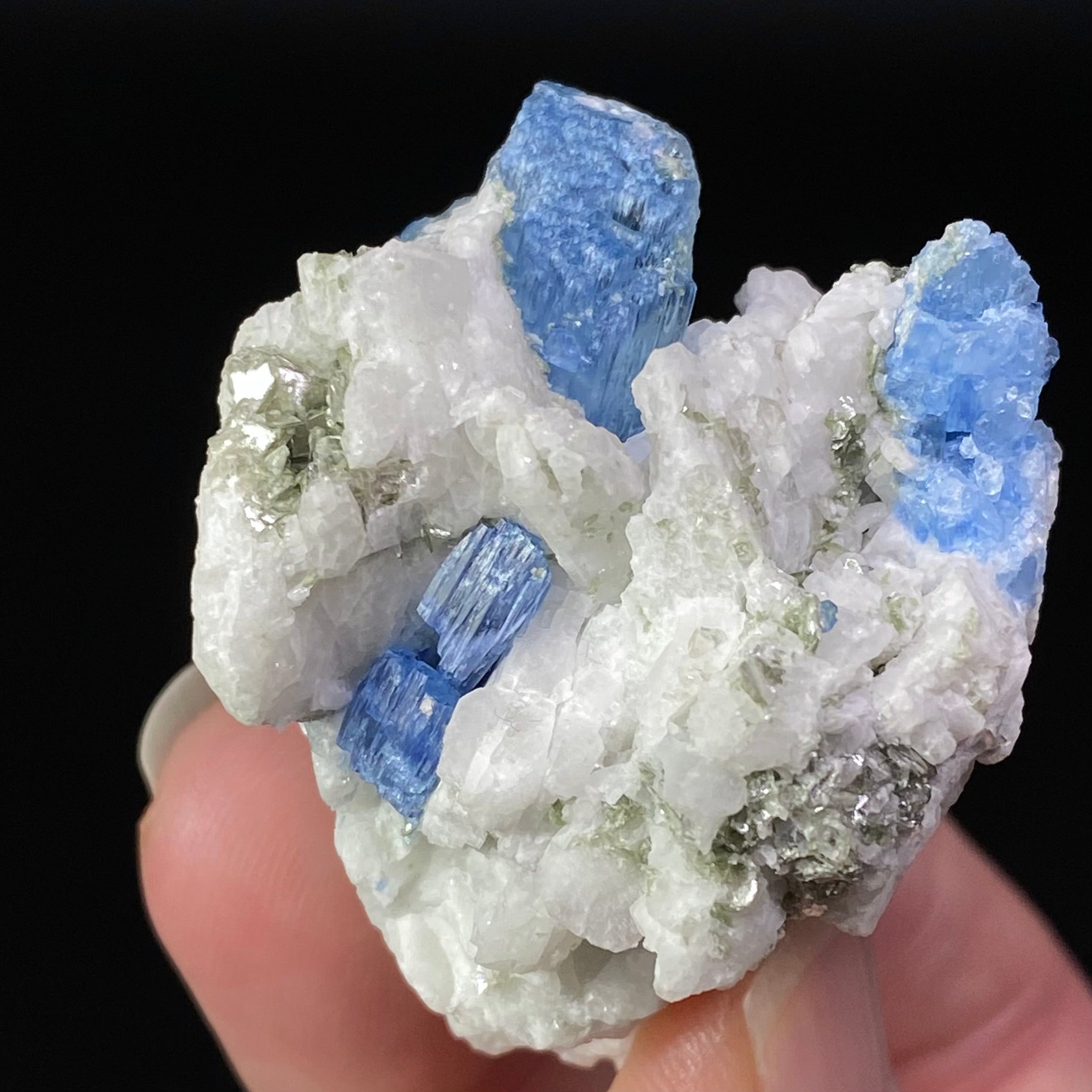 Blue Alkali Beryl Aquamarine with Muscovite Mica and Feldspar, Shigar Valley, Gilgit Baltistan, Pakistan