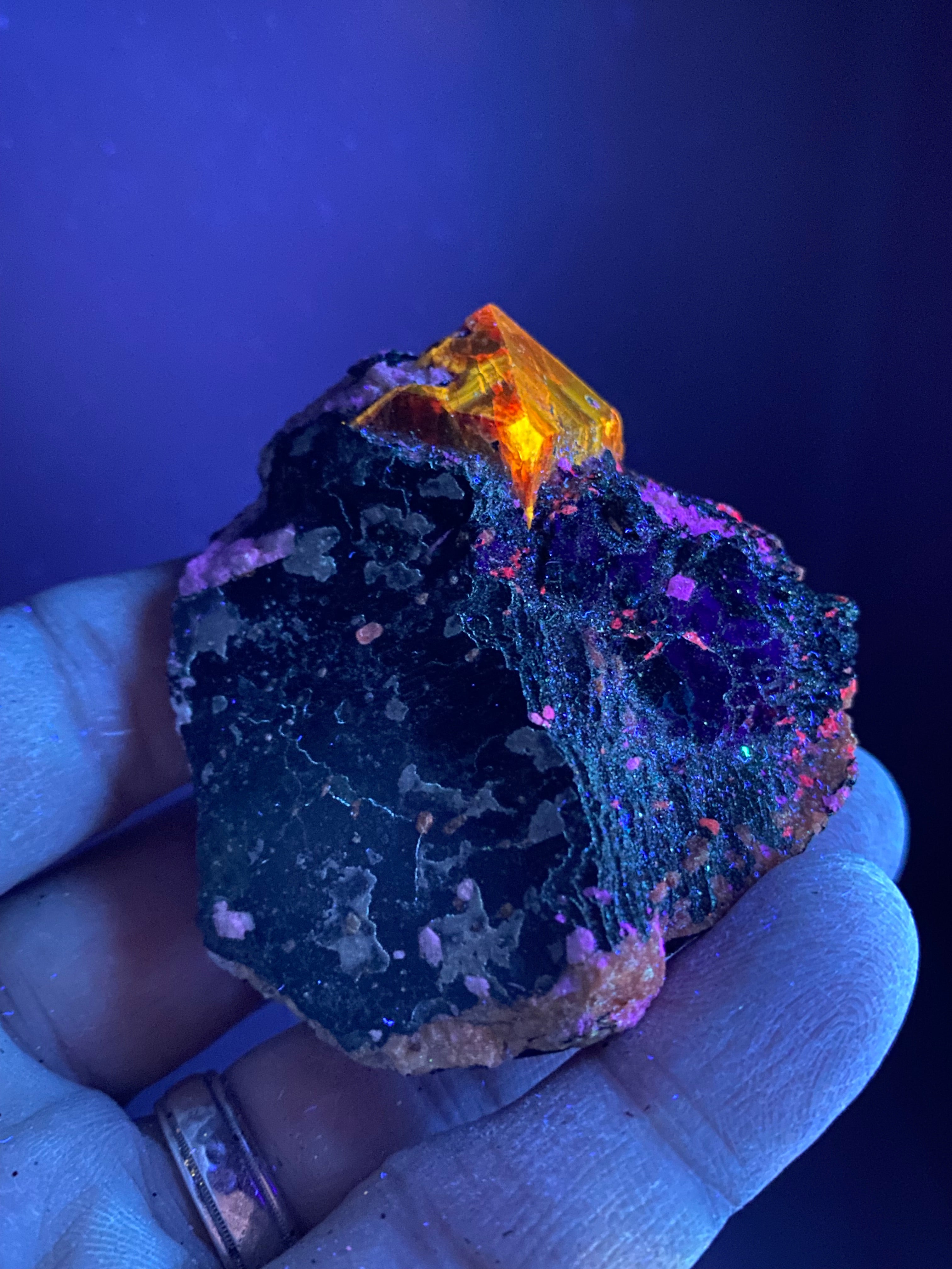 Zircon Crystal with Fluorescent Apatite Inclusions, on Biotite Matrix, Astore Valley, Pakistan