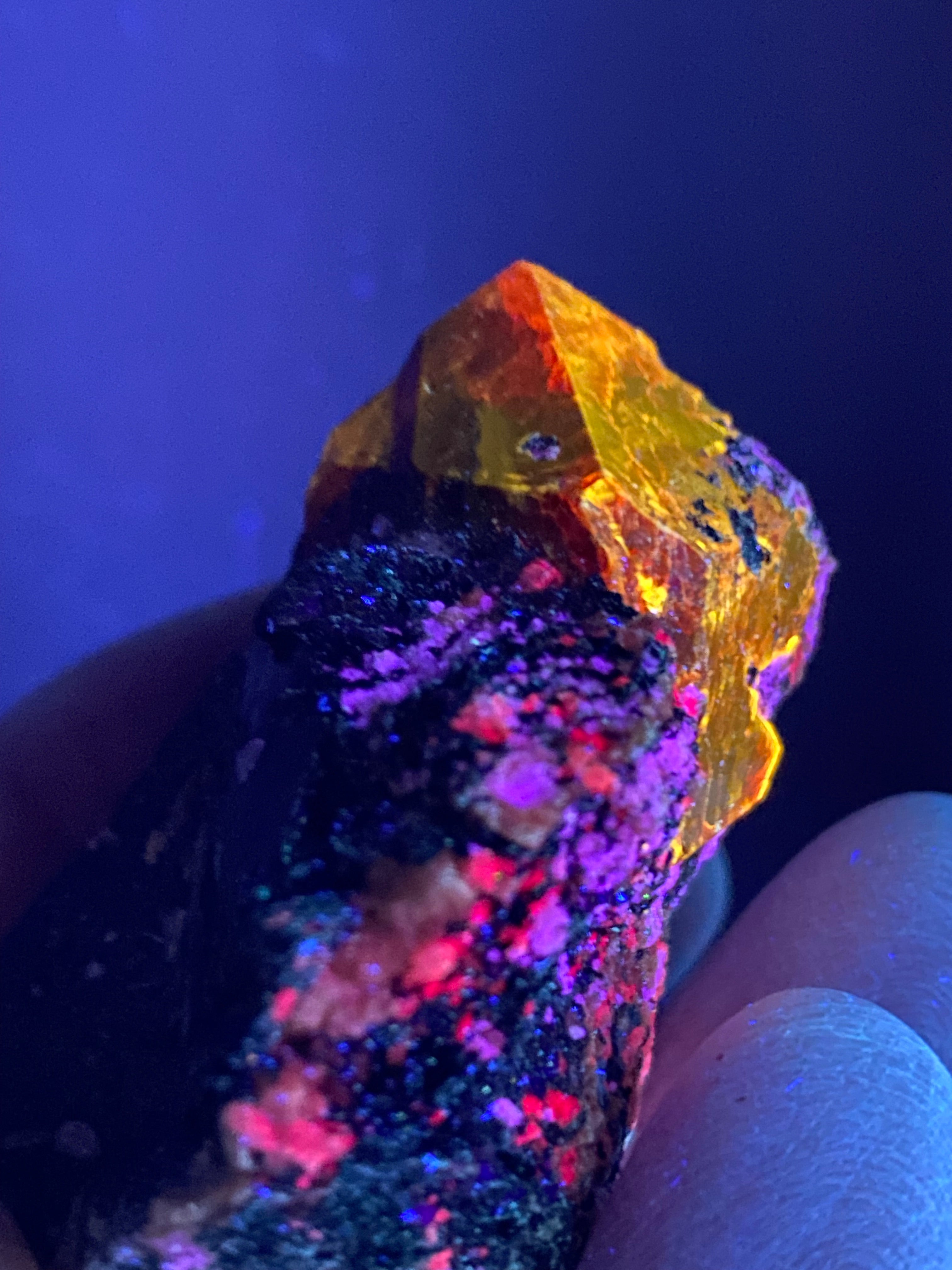 Zircon Crystal with Fluorescent Apatite Inclusions, on Biotite Matrix, Astore Valley, Pakistan