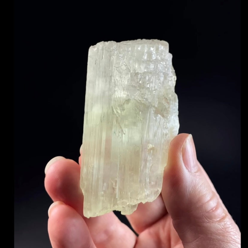 Yellow Spodumene Triphane Crystal Fluorescent Yellow Kunzite