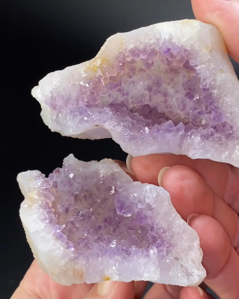 Complete Purple Amethyst Geode from Maharashtra, India