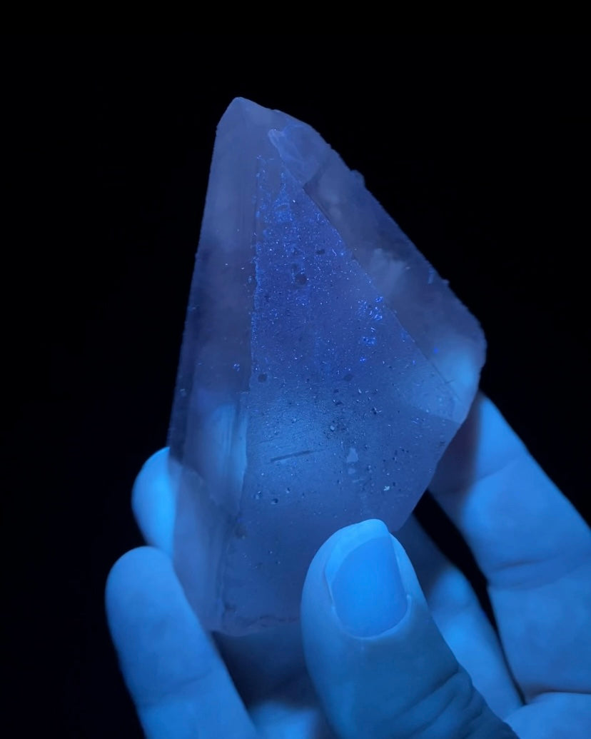 Scalenohedral Clear White Calcite Crystal with Rainbows
